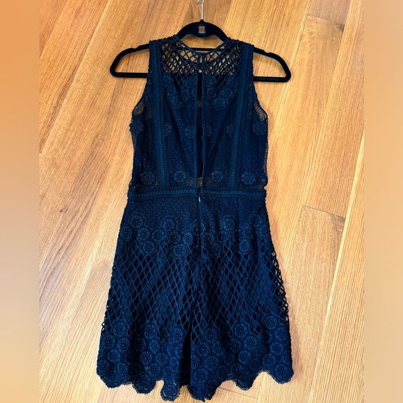 Alexis Designer Black lace Emmbroidered Sleeveless Romper - Picture 6 of 6